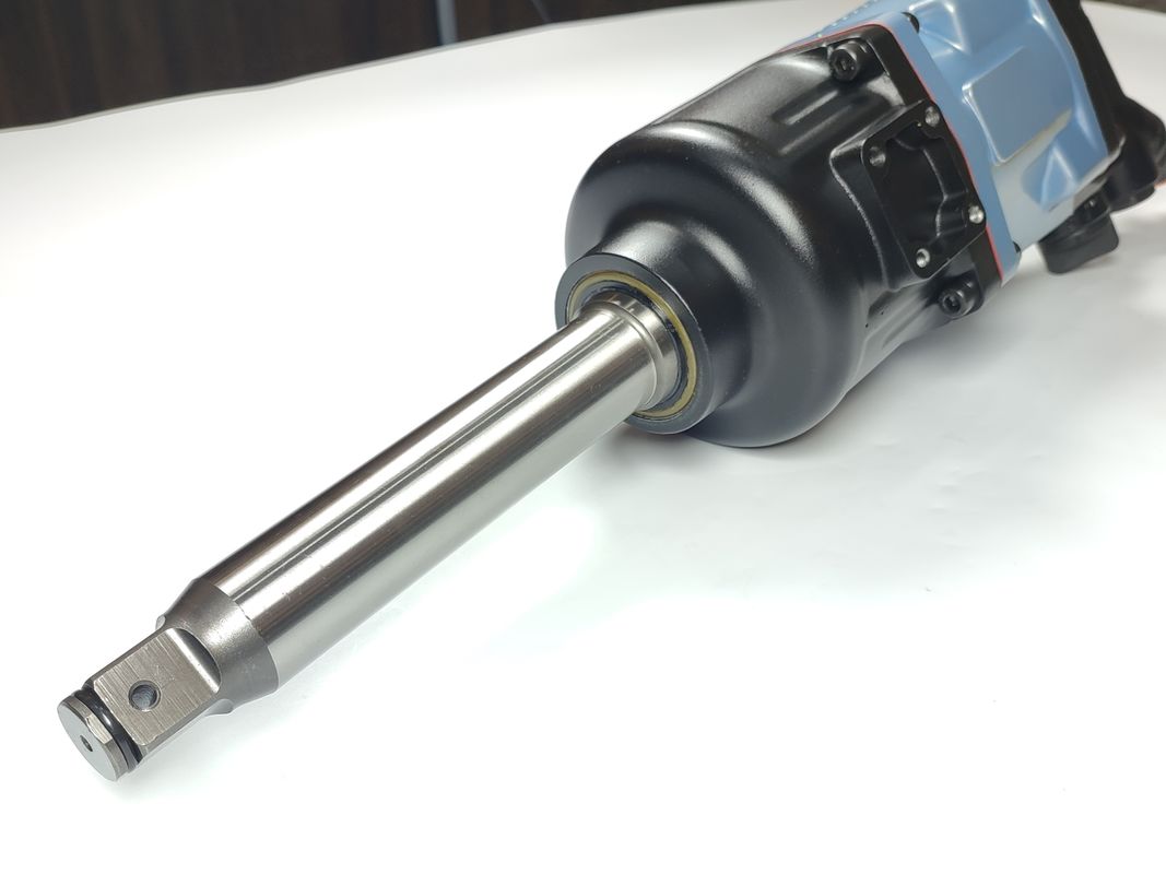 Ergonomis 8 Inch Panjang Komposit Air Impact Wrench 1 Inch Drive Ukuran