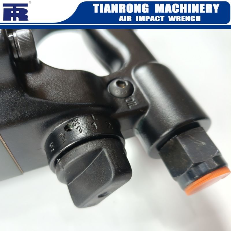 Ringan 1 Inch Impact Wrench Twin Hammer 3500nm Max Torsi 6/8 Inch Panjang Anvil